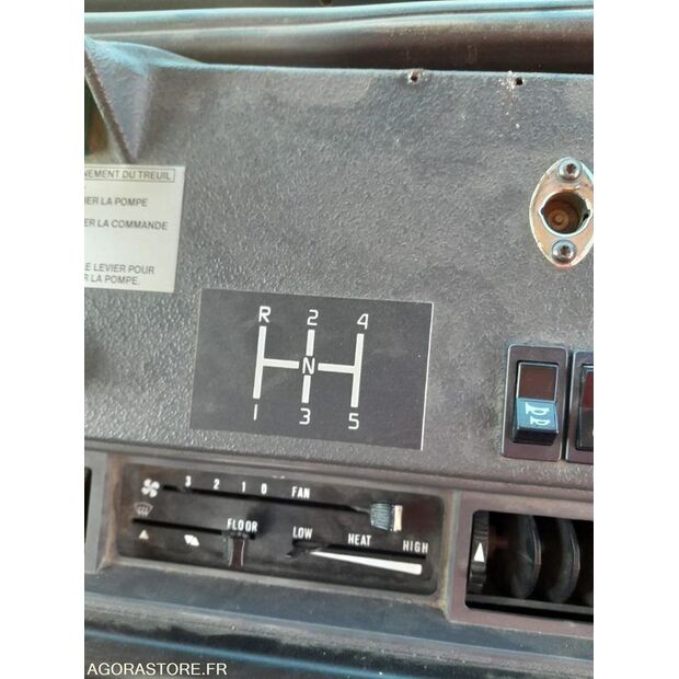 1994 رينو S150-44556058