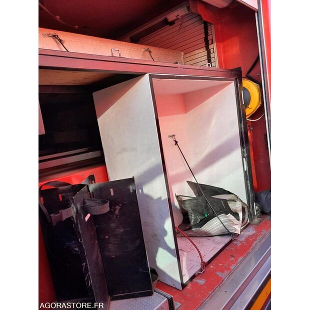 1997 رينو S150-44556077