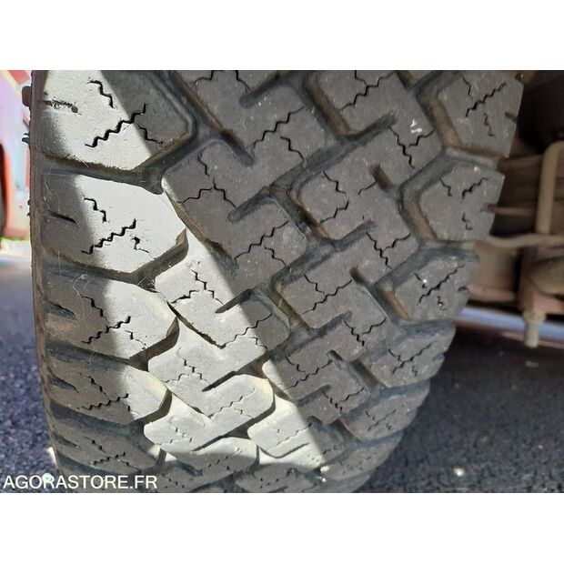 1997 رينو S150-44556087