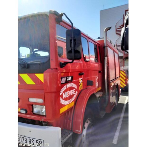 2001 رينو M210-44556112