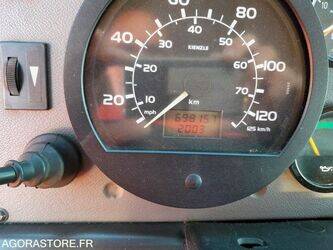 2001-renault-m210-1398376-44556114