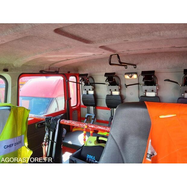 2001 رينو M210-44556117