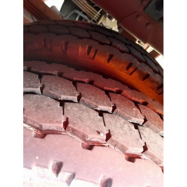 2001 رينو M210-44556125