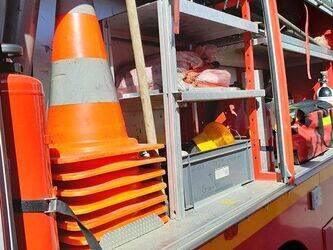 2001-renault-m210-1398376-44556132