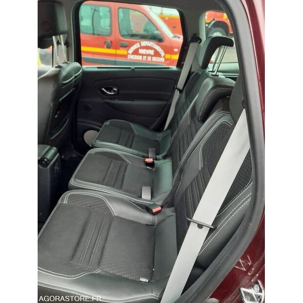 2017 Renault Megane-44556146