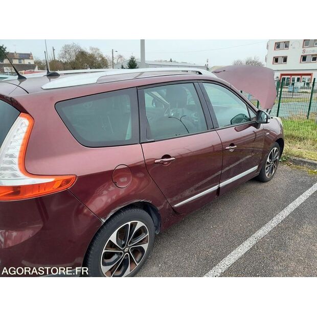 2017 Renault Megane-44556148