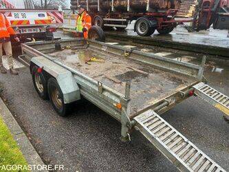 2009-jcb-8025-44556174