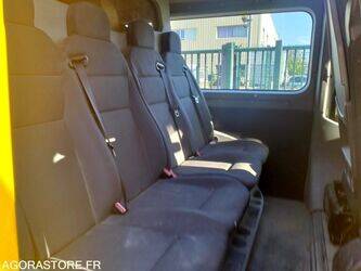 2016-renault-master-1398381-44556181