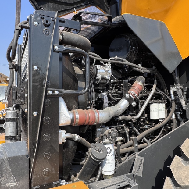 2024 كاتربيلر 950H-44556304