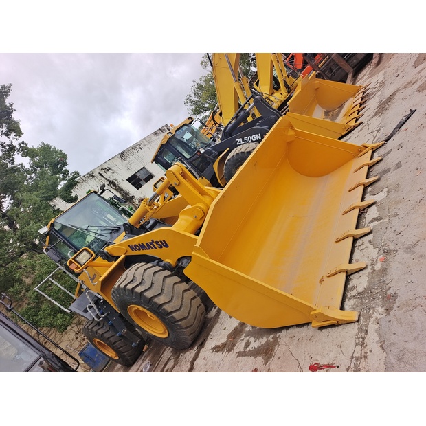 2023 كوماتسو WA380-3-44556395