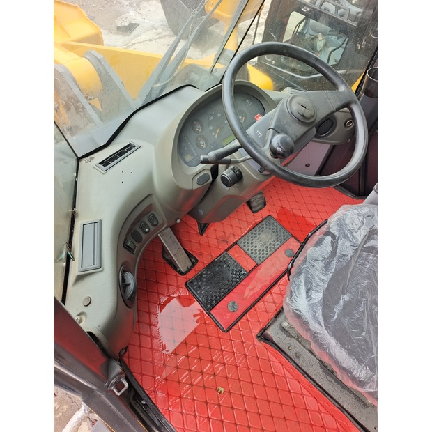 2023 كوماتسو WA380-3-44556399