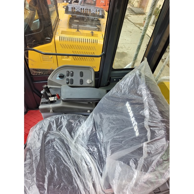 2023 كوماتسو WA380-3-44556400