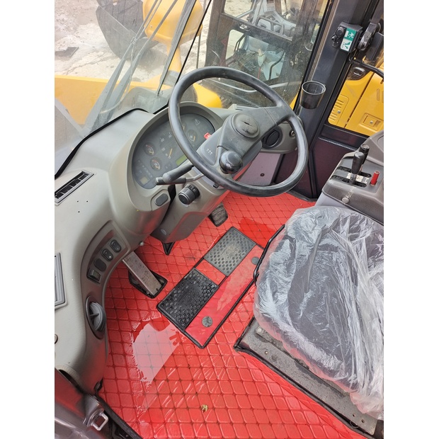 2023 كوماتسو WA380-3-44556405