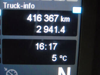 2014-mercedes-benz-antos-1924-1398424-44557076