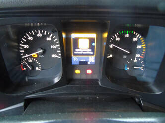 2014-mercedes-benz-antos-1924-1398424-44557097