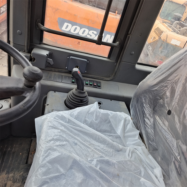 2024 SDLG LG936L-44557481