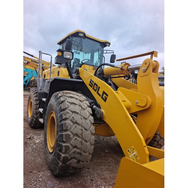 2023 SDLG LG956F-44557574