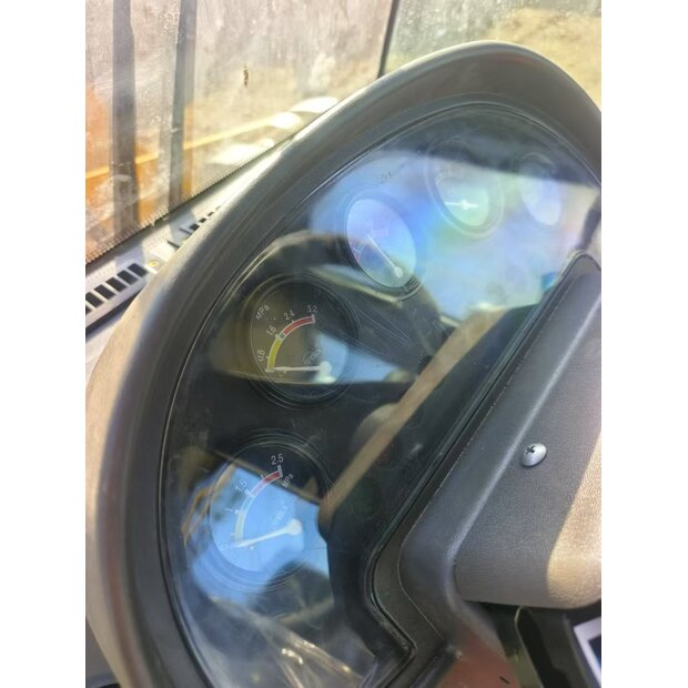 2024 SDLG 955F-44557644