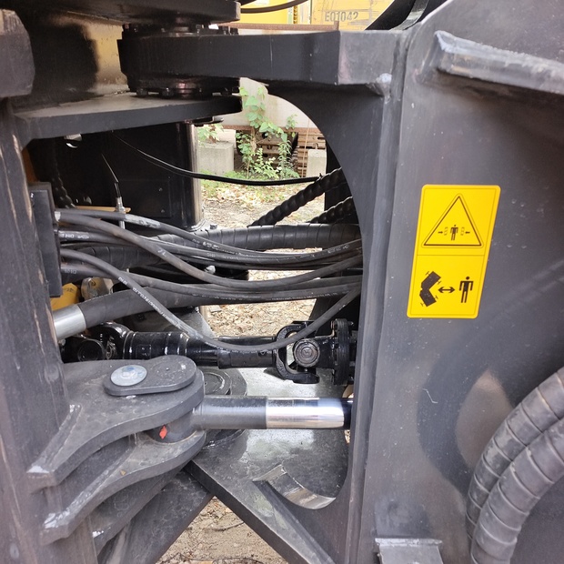 2024 SDLG LG956L-44557652