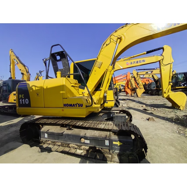 2024 كوماتسو PC110-8-44557735