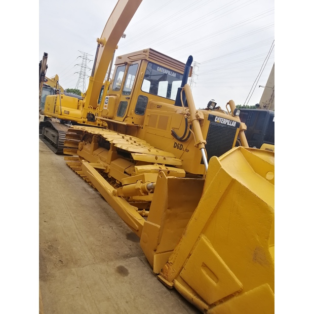 2024 كاتربيلر D6D-44558106