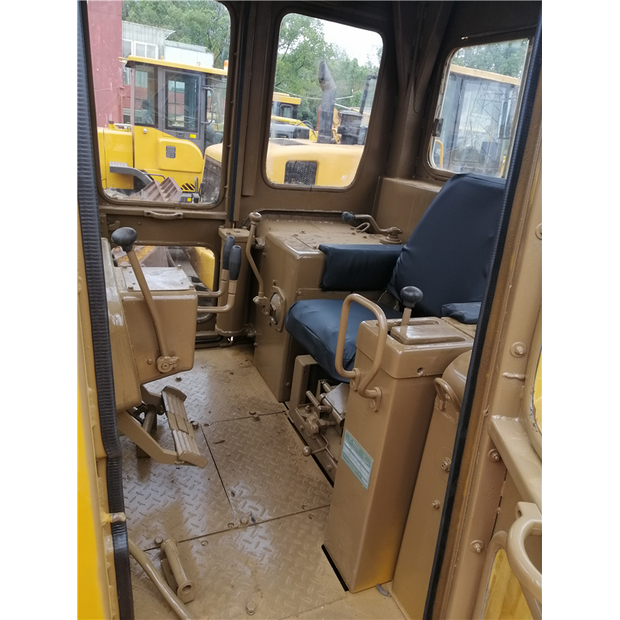 2024 كاتربيلر D6D-44558128