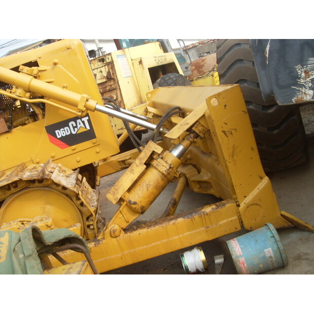 2023 Caterpillar D6D-44558136