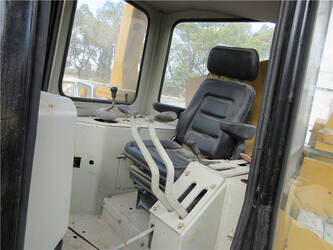 2023-caterpillar-d7r-1398471-44558211