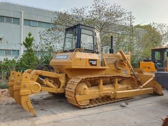 صورة ل جرارات 2023 كاتربيلر D7G