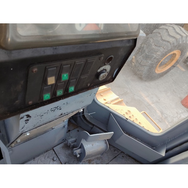 2023 Caterpillar D7G-44558230