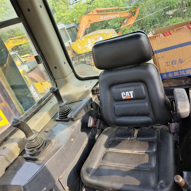 2024 كاتربيلر D8R-44558262