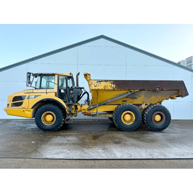 2013 فولفو A30F-44558880