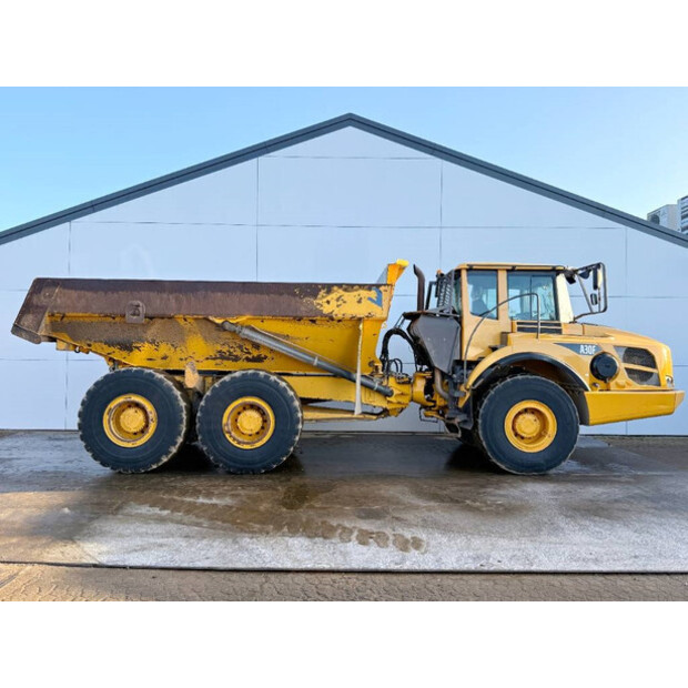 2013 فولفو A30F-44558884