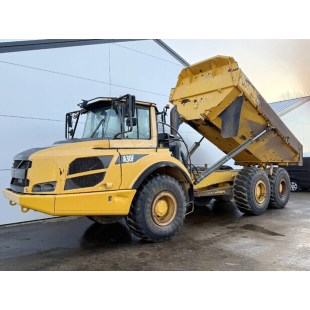 2013 فولفو A30F-44558896