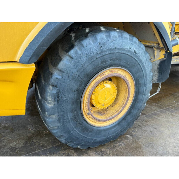 2013 فولفو A30F-44558909