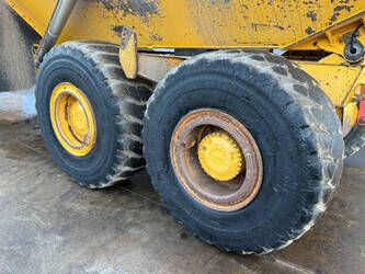 2013-volvo-a30f-1398497-44558910