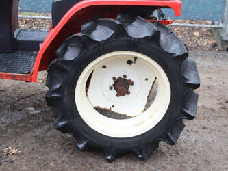 mitsubishi-mt156-1398503-44559141