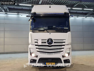 2019-mercedes-benz-actros-1942-1398529-44559958