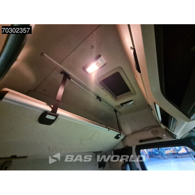 2019 Mercedes-Benz Actros 1942-44559975