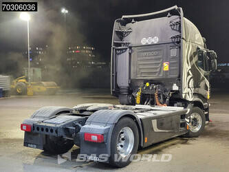 2017-iveco-stralis-570-1398534-44560105