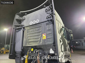 2017-iveco-stralis-570-1398534-44560111