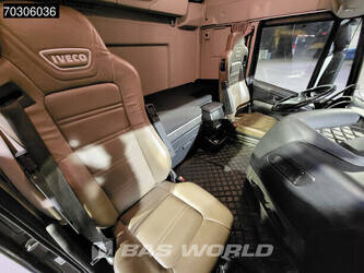 2017-iveco-stralis-570-1398534-44560125