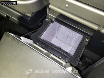 2017-iveco-stralis-570-1398534-44560128