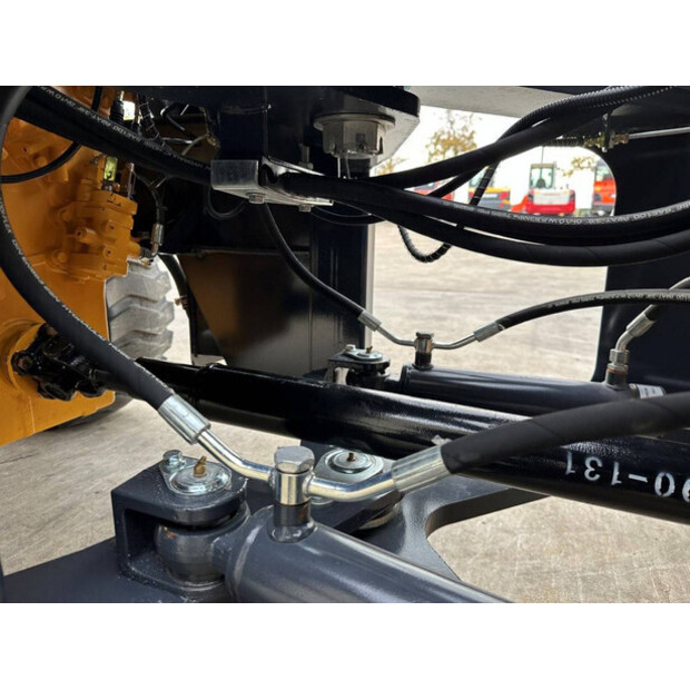 2025 Blanche TW36-44561035