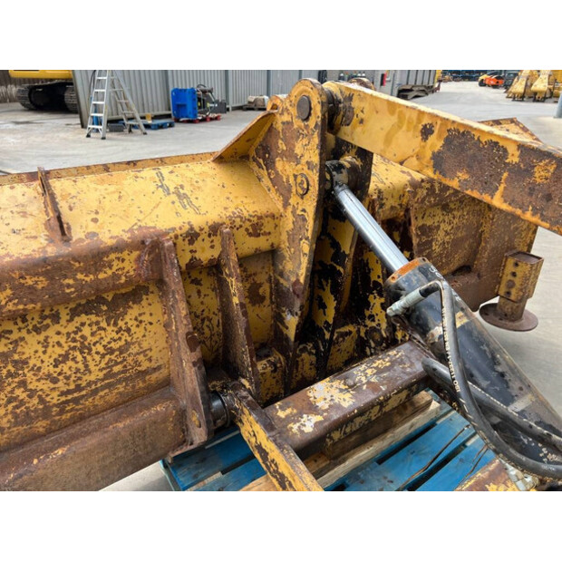 2025 Caterpillar 120H-44561048