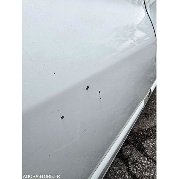 2011 رينو Clio-44575107