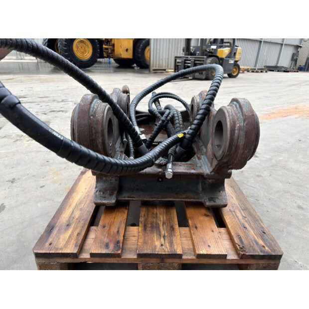 2011 OilQuick OQ70/55-44576186