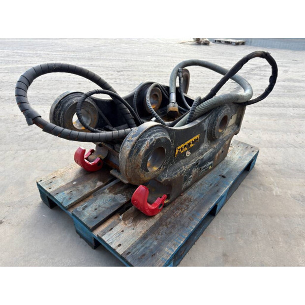 2020 OilQuick OQ80-44576277