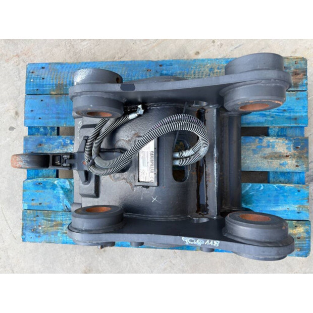 2019 فيراكتيرت CW20-44576363