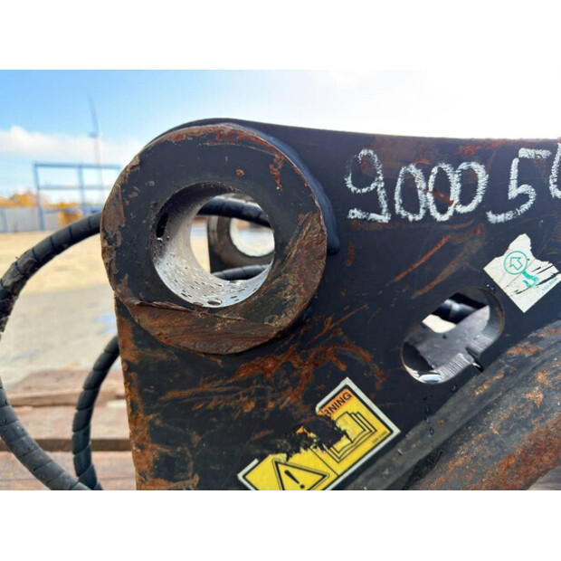 2018 فيراكتيرت CW20S-30S-40S-44576382